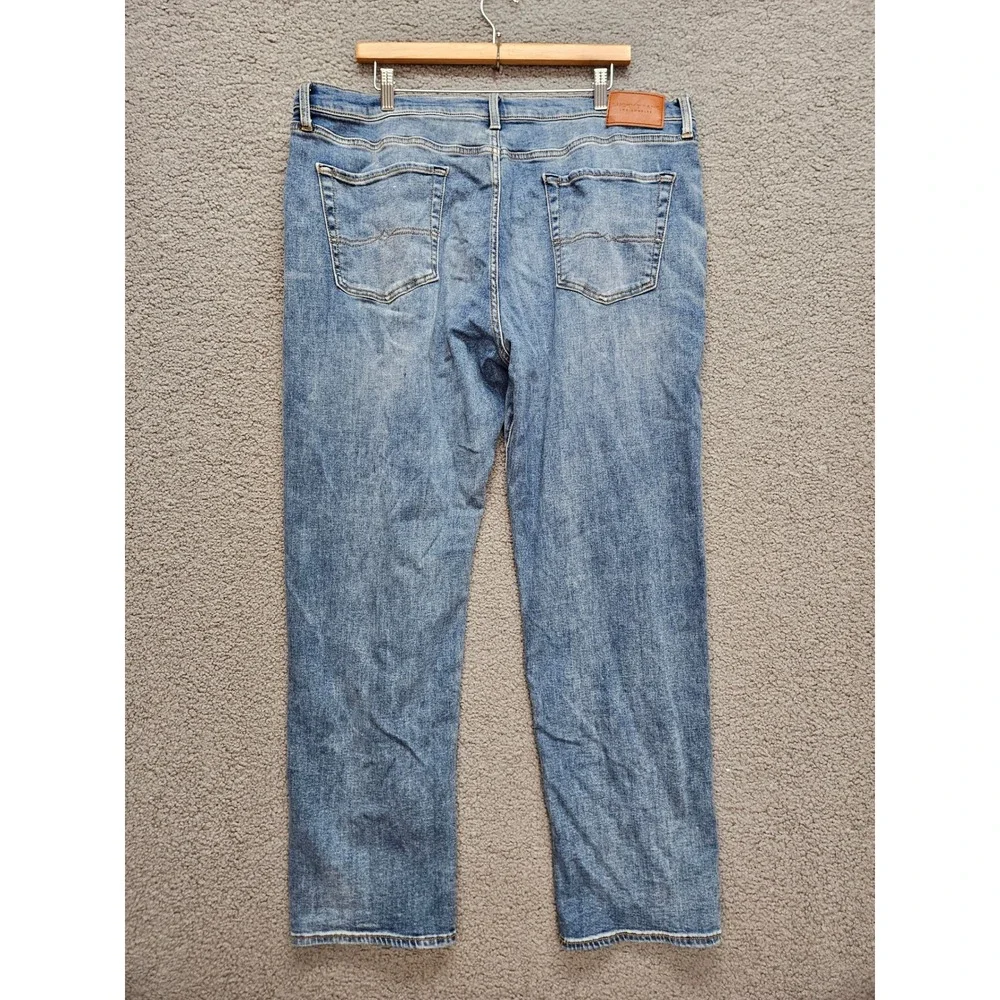 Lucky Brand 329 Classic Straight Jeans 40x32 Blue Medium Wash Denim Casual